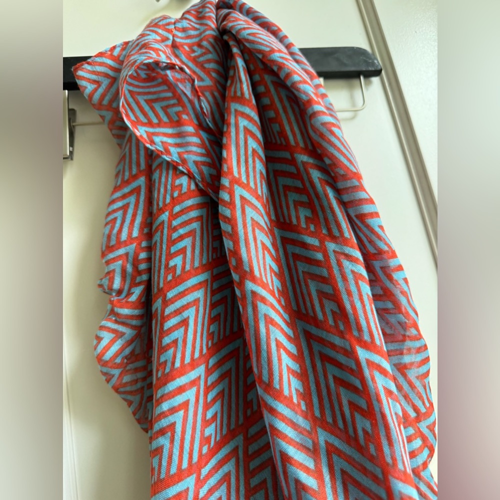 Chevron Infinity Scarf - Picture 3 of 6